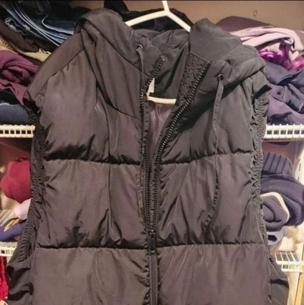H&M long puff vest